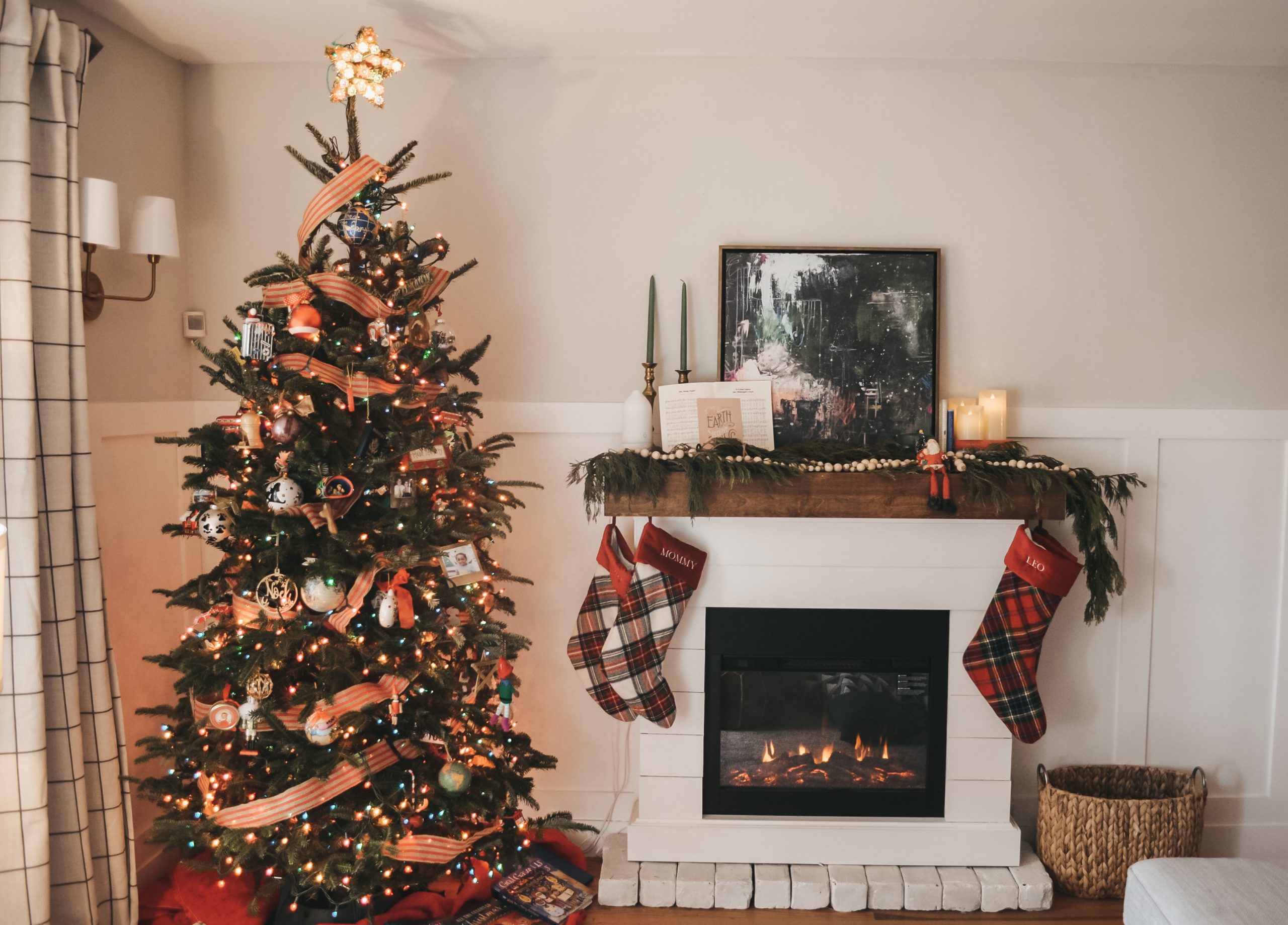 christmas living room